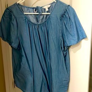 Denim color shirt sleeve Cotten top!